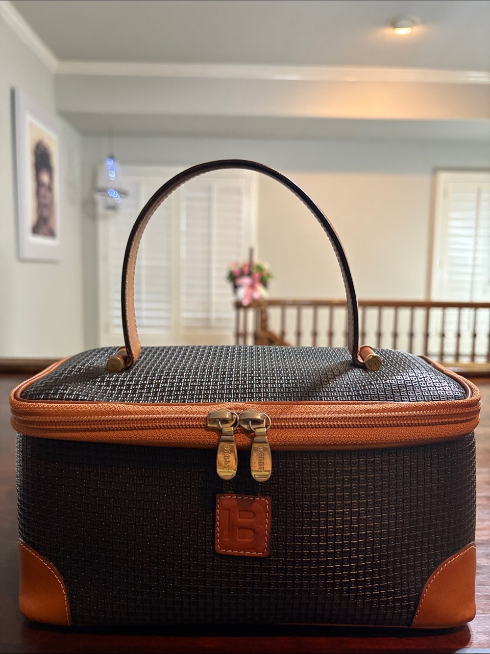 BALLY Vintage Vanity Bag/Train Case in Black & Cognac